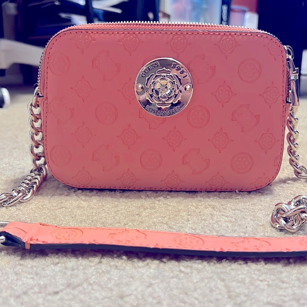 Guess crossbody